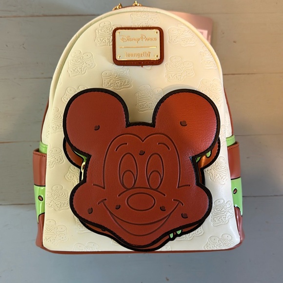 COPY - NWT Mickey mint ice cream sandwich loungefly - Picture 1 of 8
